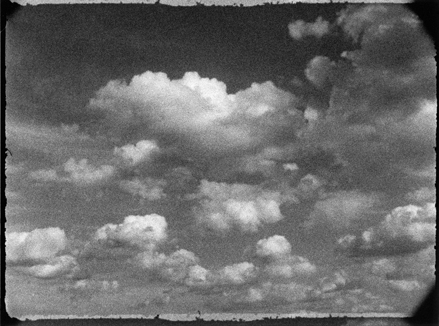 http://bertrandcarriere.com/files/gimgs/th-40_14Josée les nuages_2 .jpg